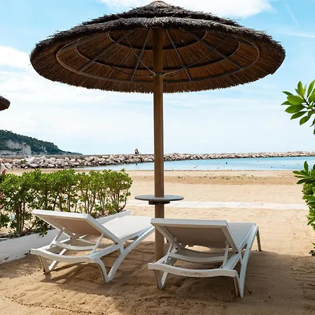 Marina Bay Sea Relais *