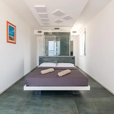 Bed & Breakfast Marina Bay Sea Relais *