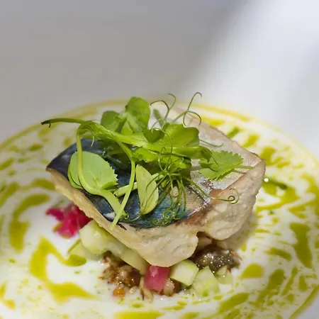 Marina Bay Sea Relais Couette-café *