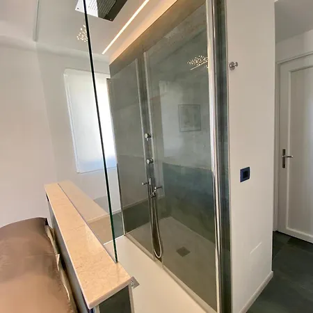 Marina Bay Sea Relais B&B 페스키치